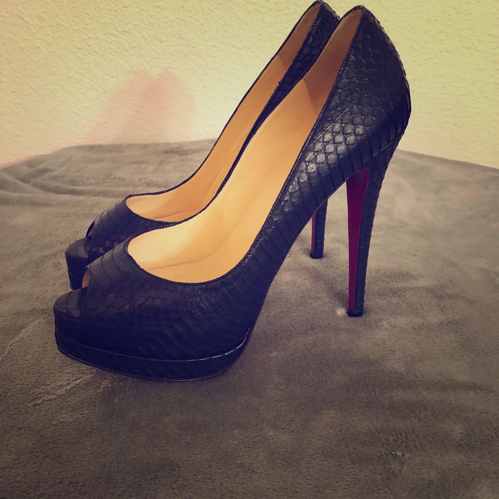 Authentic Louboutin snake print peep toes- prive